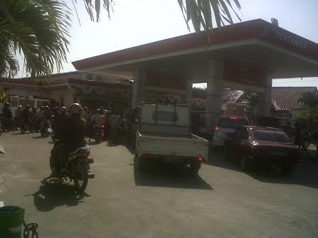 Cukup Larang Mobil Pribadi Pakai BBM Subsidi, Negara Hemat Rp 138 T