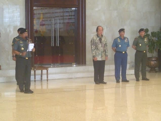 Panglima TNI Angkat Konglomerat Tahir Jadi Penasihat Panglima TNI Angkat Konglomerat Tahir Jadi Penasihat