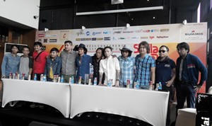 /rif dan Sheila on 7 Siap Ajak Penggemar Nostalgia di Istora Besok Malam