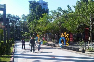 Liburan ke Taman Kota Keren, Wajib Dicoba!