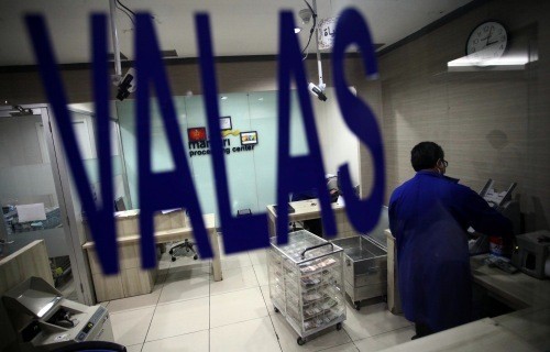 Rupiah Tiarap di Hadapan Dolar AS, Chatib Sebut RI Negara Rapuh