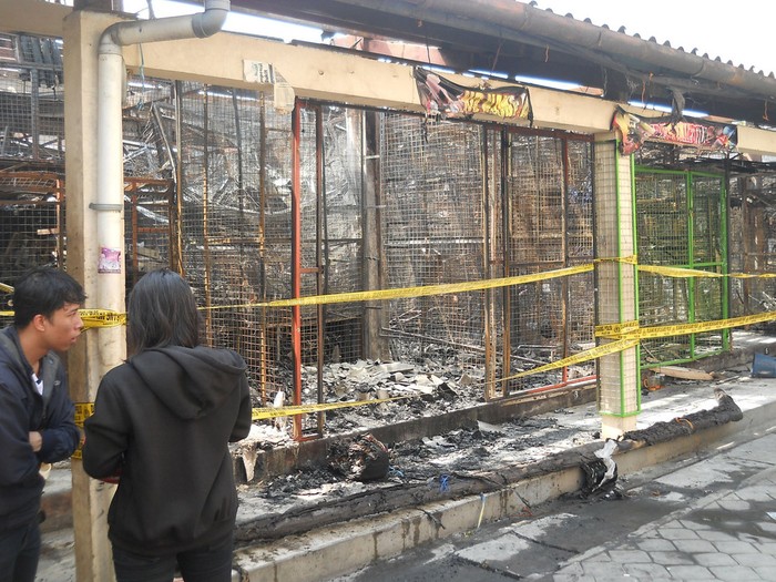 Pasar Klithikan Terbakar, Kerugian Ditaksir Lebih dari Rp 1 Miliar