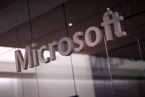 Microsoft PHK 2.100 Karyawan