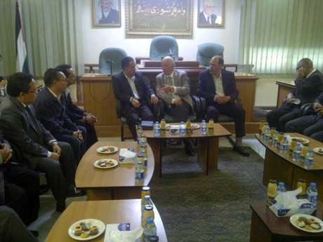 Dilarang Masuk Gaza, Bantuan Lembaga Kemanusiaan RI Juga Tertahan di Kairo