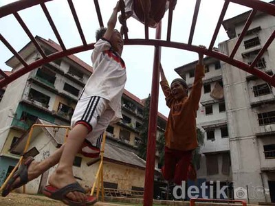 Minimnya Lahan Bermain Anak di Rumah Susun