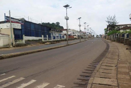 Stop Penularan Ebola, Sierra Leone Minta Warga Diam di Rumah Mulai Sabtu Ini