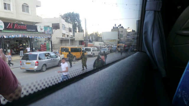 Tegang! Demonstran Bersenjata Sempat Hadang Delegasi DPR di Ramallah