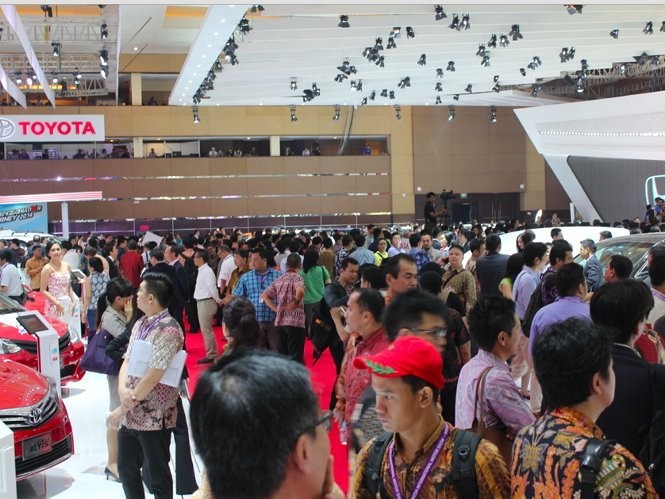 Kemana Mobil-mobil Super di IIMS Tahun Ini?