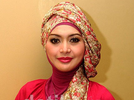 Sudah 5 Hari Ditahan, Eddies Adelia Terlihat Tegar