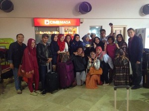 Dian Pelangi Sudah Berangkat ke Amerika untuk Pamerkan Koleksi Terbarunya