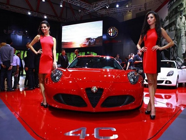 Get Alfa Romeo 4C Indonesia Gif