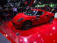 Si Merah nan Seksi, Alfa Romeo 4C