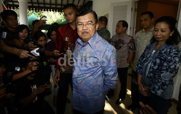 JK: Upah Buruh di Tiongkok US$ 400/Bulan, RI US$ 200/Bulan