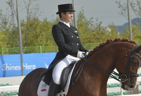 Larasati Raih Perunggu