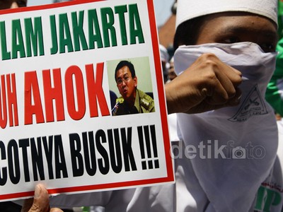 FPI Demo Tolak Ahok