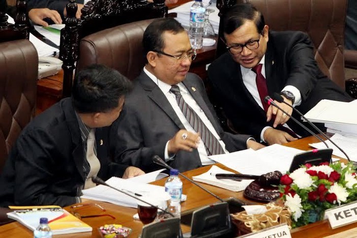 Opsi Fraksi PD Pilkada Langsung dengan 10 Syarat Digugurkan