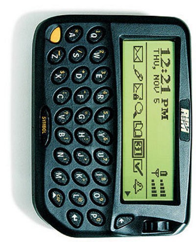 BlackBerry yang Setia Qwerty