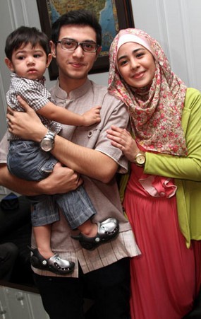 Sebelum Vonis Cerai, Risty Tagor dan Rifky Balweel Syuting Bareng