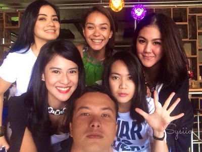 Brings Back Memories! Pemain Film Ada Apa Dengan Cinta Reunian