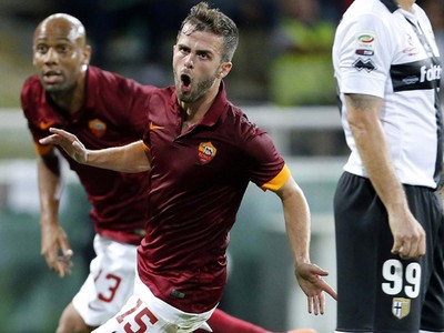 Roma Taklukkan Parma 2-1