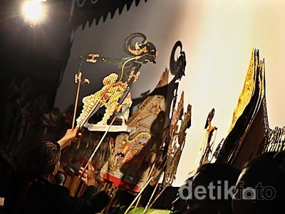 Wayang Kulit Syukuran Kemenangan Jokowi-JK