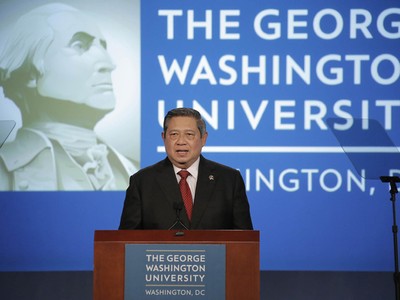 SBY Beri Kuliah Umum di George Washington University