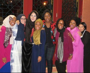 Dian Pelangi & Mega Iskanti Gathering dengan Hijabers dari AS Hingga Irak