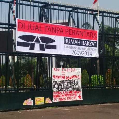 Serangan ke DPR : Gedung DPR Dijual, Situs Diretas 100319 spandukc - Serangan ke DPR : Gedung DPR Dijual, Situs Diretas