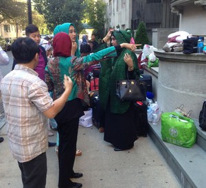 Dian Pelangi dan Tim Akhirnya Sampai di New York