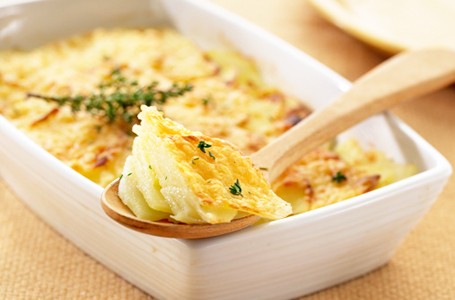 Yummy! Kentang Bakar dan Omelet Kentang Enak Buatan Sendiri