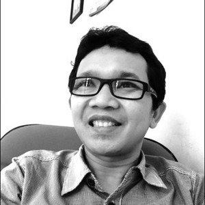 Ekstra Parlemen Melawan Koalisi Neo Orba