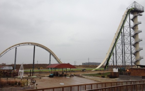 Berani? Ini 8 Tangga Paling Gila di Dunia (1)