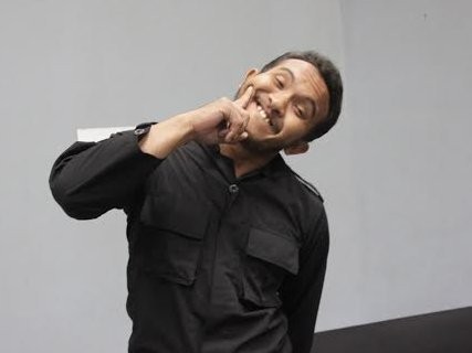 Norman Dagang Bubur, Caisar Jualan Tahu di Cimanggis