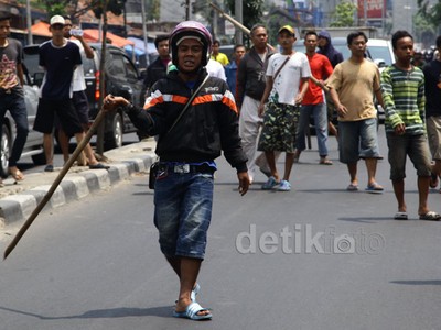 Penertiban Pedagang Hewan Kurban Ricuh