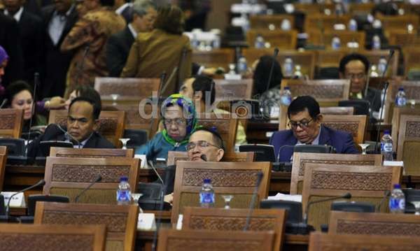 Formappi Nilai DPR Periode 2014-2019 Tak Terlalu Bisa Diharapkan