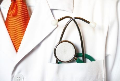 Gugat UU No 29/2004 ke MK, Dokter Minta Dirinya Tak Gampang Dipidanakan Gugat UU No 29/2004 ke MK, Dokter Minta Dirinya Tak Gampang Dipidanakan