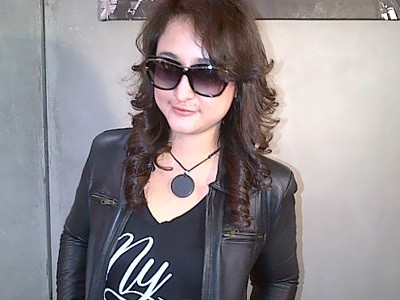 Ada Adegan Penyiksaan di Foto Mesum PNS, Rinada-Yurel Dinilai Punya Kelainan