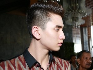 Temani Venna Melinda di DPR, Verrell: Aku Bingung Pakai Baju Apa
