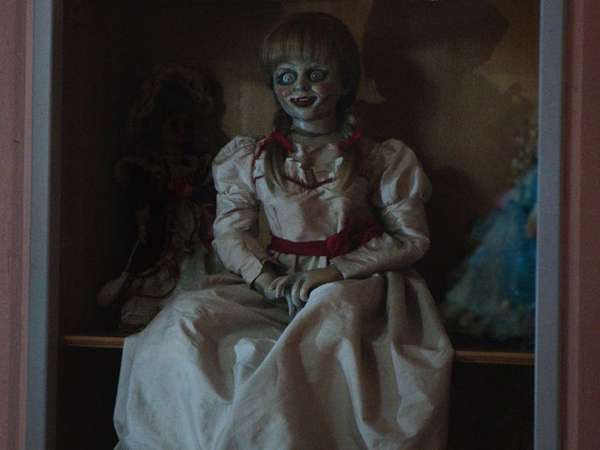 Teror Boneka Mistis Annabelle Teror Boneka Mistis Annabelle