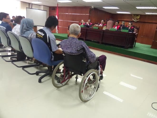 Berkursi Roda, Saksi ini Batal Diperiksa karena Sudah Tak Respons Pertanyaan