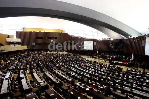 Ini Daftar 10 Ketua Fraksi MPR