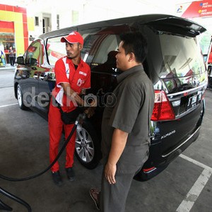 MS Hidayat: BBM Naik Rp 3.000/Liter, Jokowi Dapat Dana Rp 150 Triliun