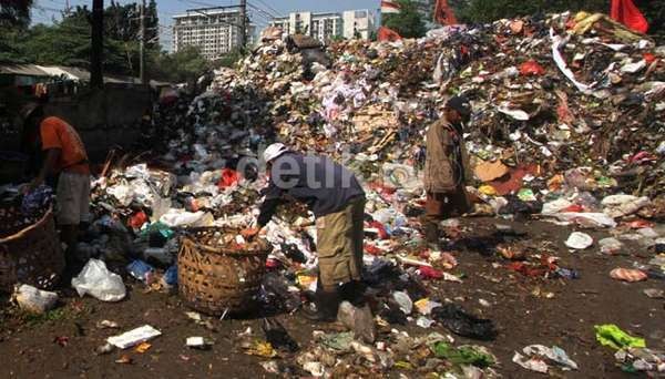 Hebat, Kota Ini Kelola Sampah Untuk Listrik dan Gas Memasak Warga