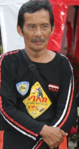 Eyang Kakung Enjoy Keliling Indonesia Naik Motor Trail