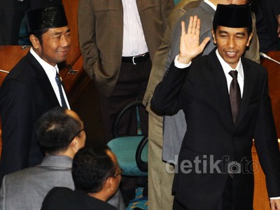 Jokowi Mengundurkan Diri dari Gubernur DKI