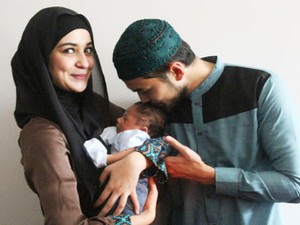 Shireen Sungkar Belajar Urus Anak dari Sinetron