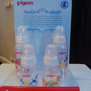 Pigeon Gandeng Iwet Ramadhan Luncurkan Botol Bayi Pertama Bermotif Batik