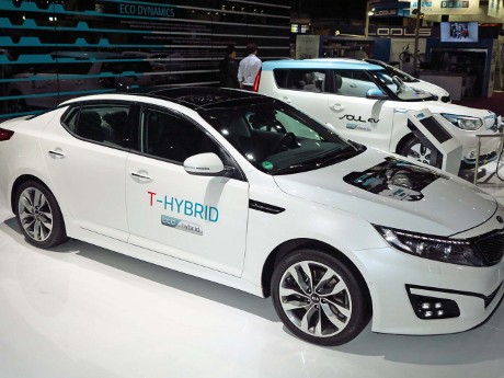 KIA Optima Diesel T-Hybrid Dapat Lampu Hijau