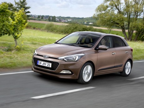 Hyundai i20 Generasi Terbaru Tampil Lebih Berani