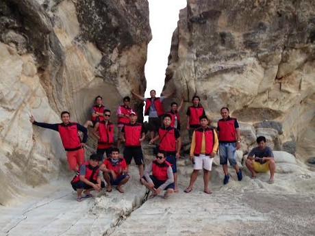 Desa Sawarna di Mata Komunitas HAI Riders